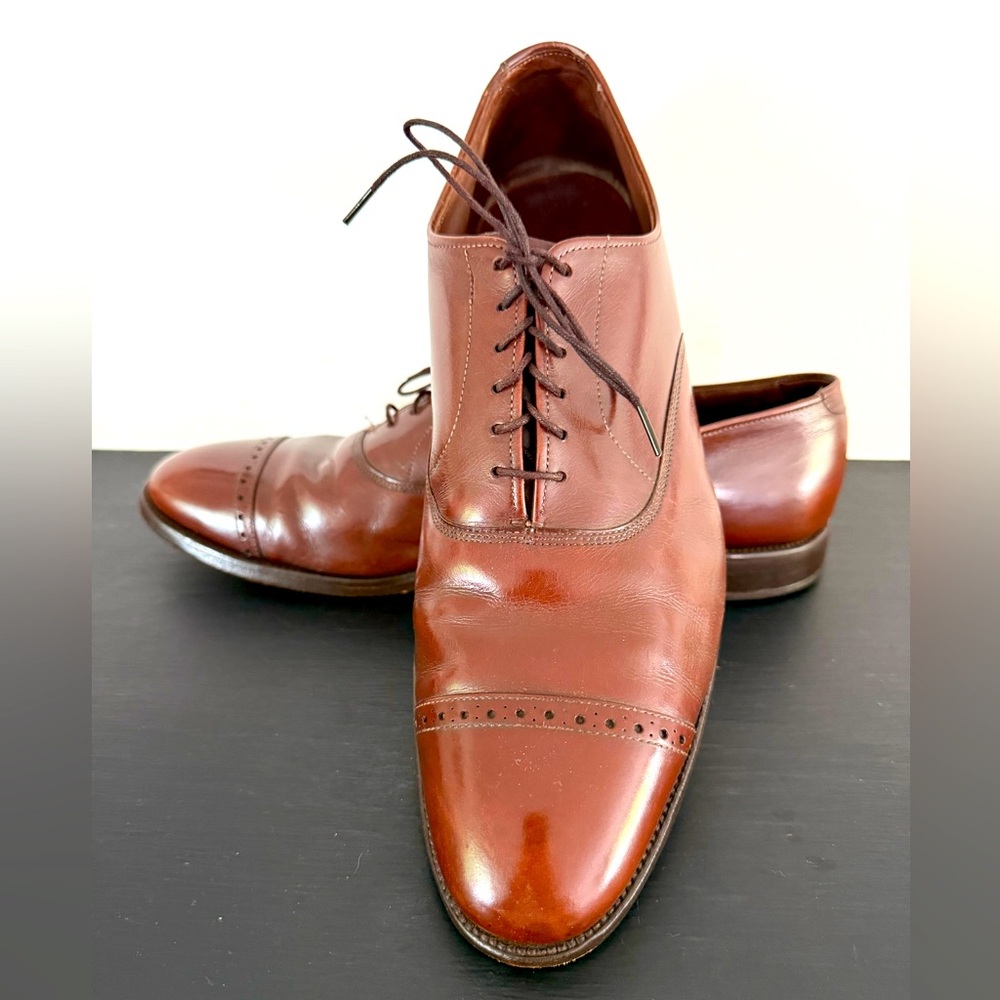 Allen Edmonds “Madison Avenue” Oxfords. Brown. Size 12C. Very Good Condition.